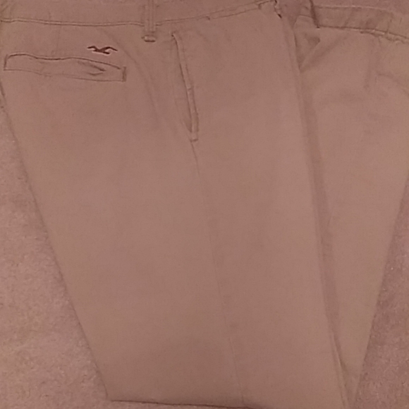 hollister khaki pants mens